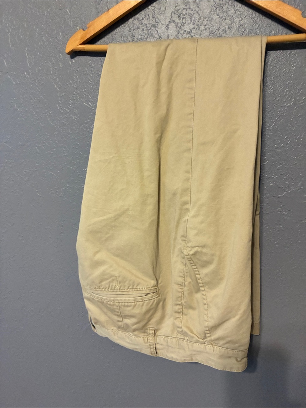 Classic Men's Khaki Chinos - Light Beige